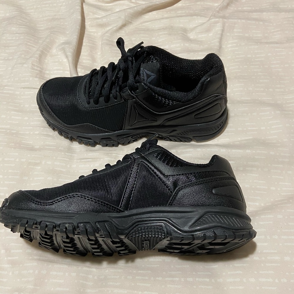 Brand new Reebok size 7.5